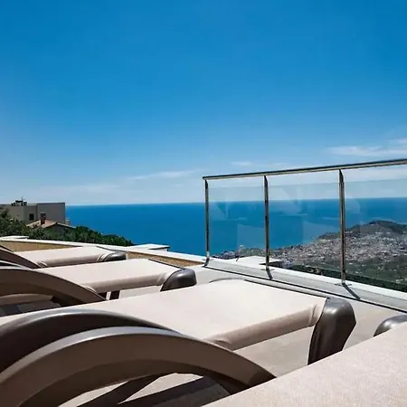 Villa Casa De Mar. Terrace & Infinity Pool Lloret de Mar